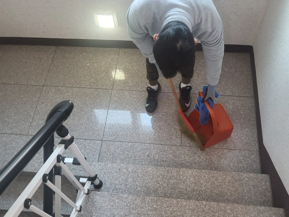 남구 백운동 오피스 기계실 장비 주변 정밀 위생청소 사례 - 행진크린